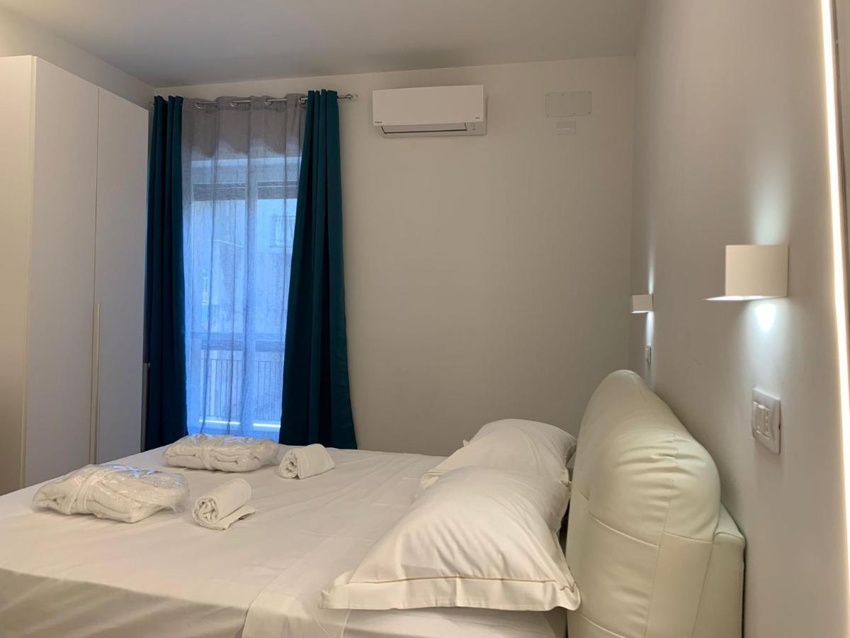 Catania Apartment Borgo Suite Autonomous ภายนอก รูปภาพ