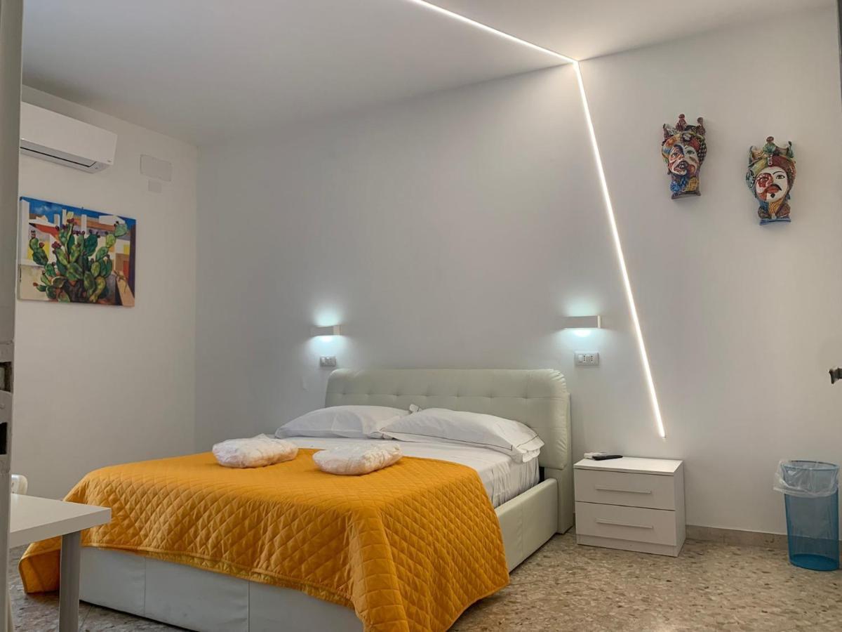 Catania Apartment Borgo Suite Autonomous ภายนอก รูปภาพ