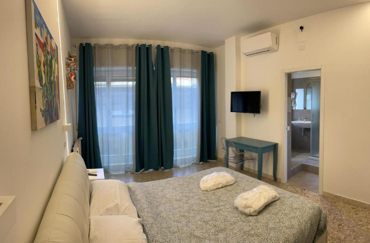 Catania Apartment Borgo Suite Autonomous ภายนอก รูปภาพ